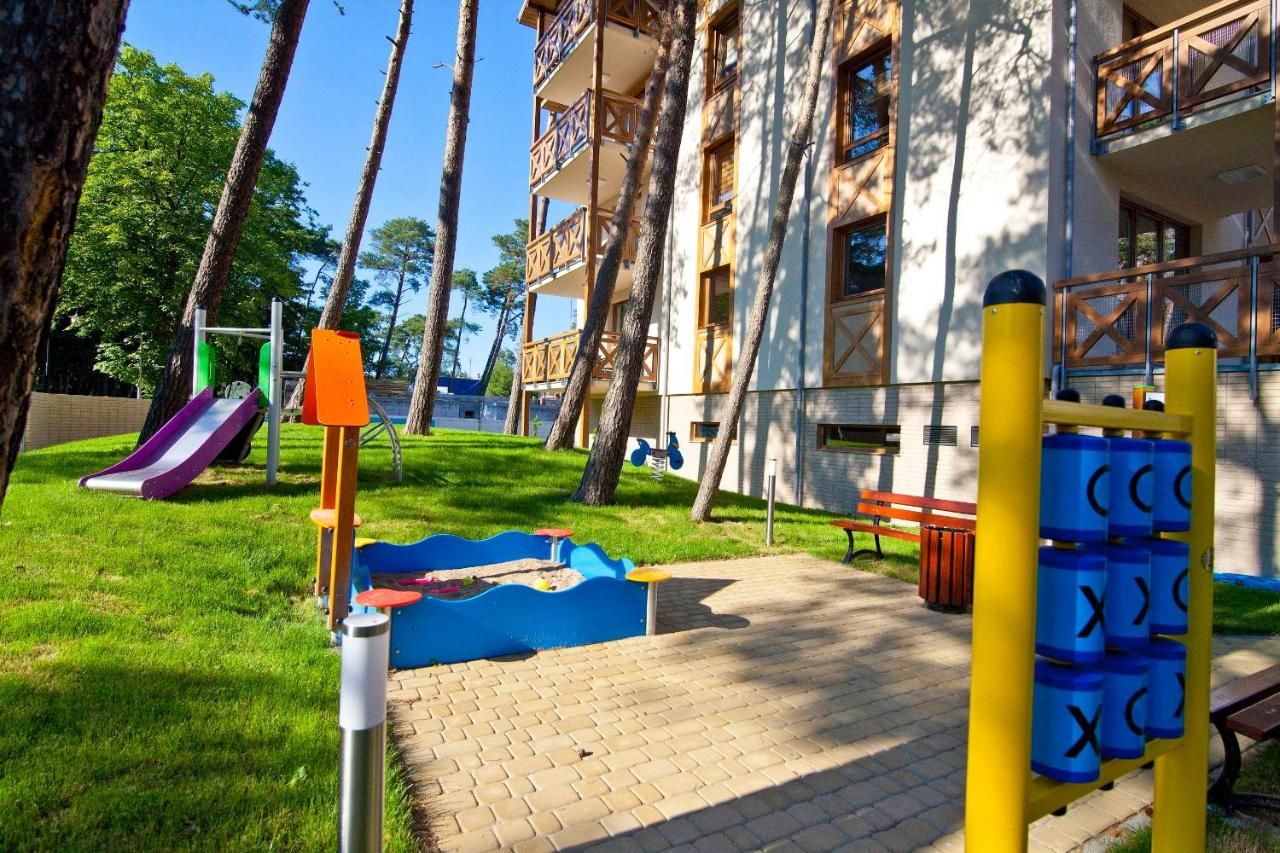 Апартаменты Mi Casa Holidays Rezydencja Park Rodzinna Мельно